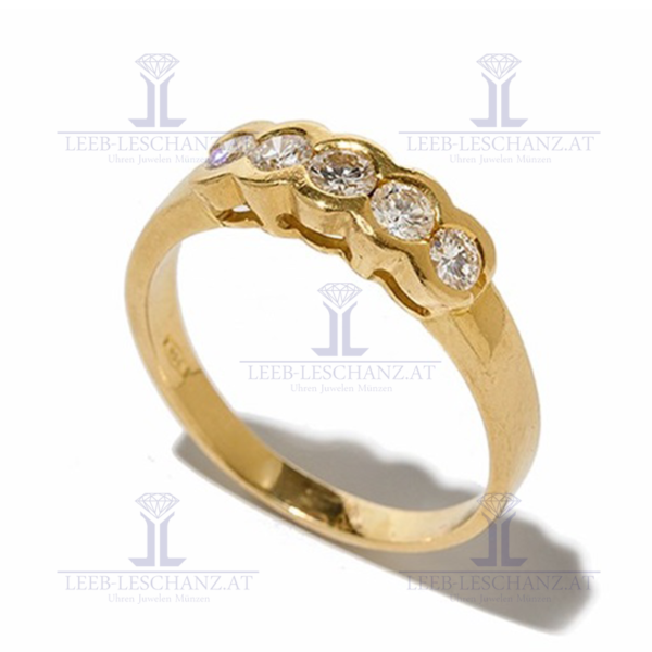 Ring mit 5 Diamanten von ca. 0,7 ct