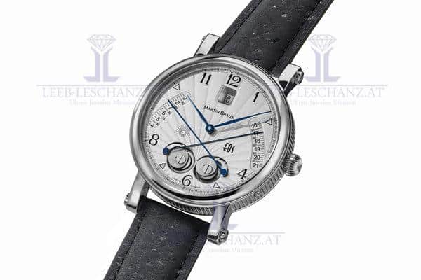 Martin Braun EOS 2 MB88.2